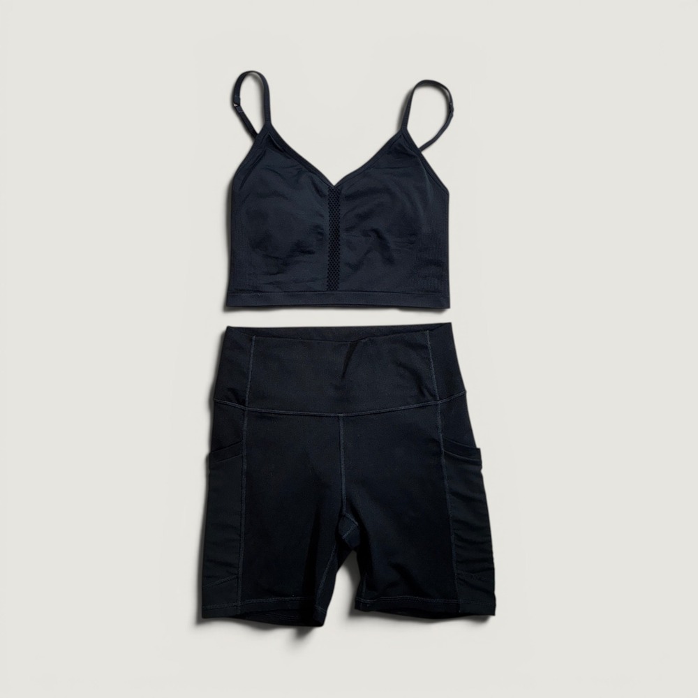 Fabletics Bundle Activewear Set Women S Black Excellent Biker Shorts Bra
